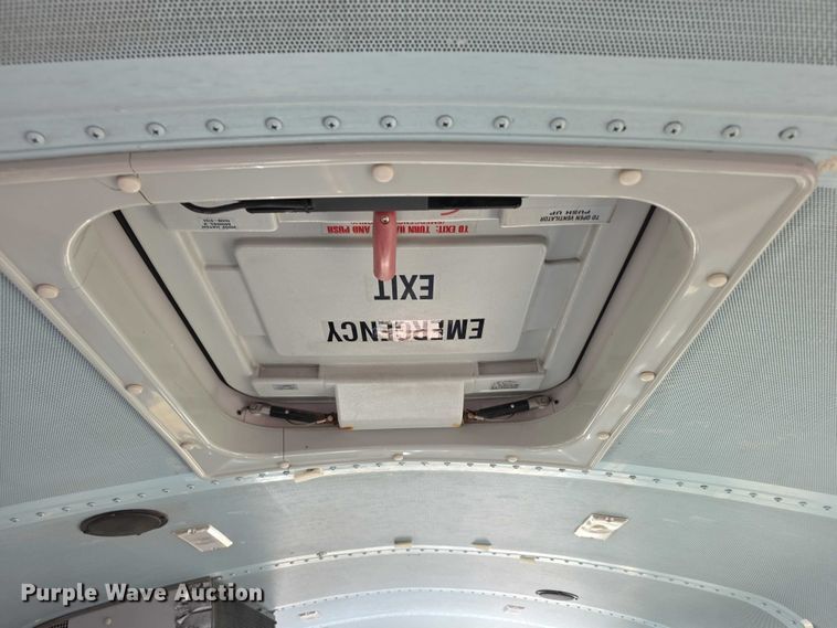 image for item FI0772 2005 Freightliner Thomas school bus