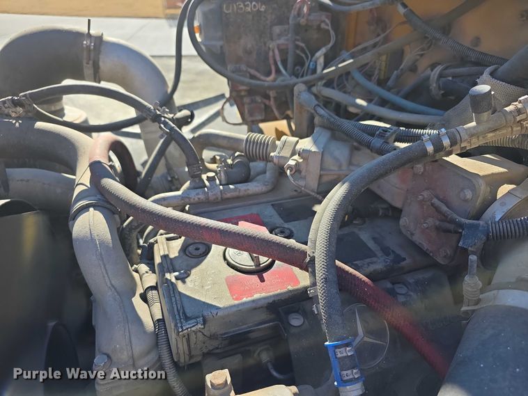 image for item FI0772 2005 Freightliner Thomas school bus