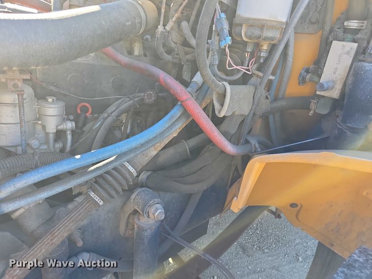 image for item FI0772 2005 Freightliner Thomas school bus