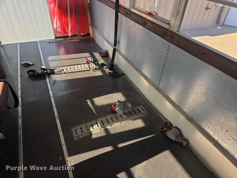 image for item FI0773 2002 International American bus