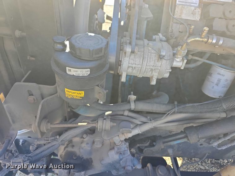 image for item FI0773 2002 International American bus