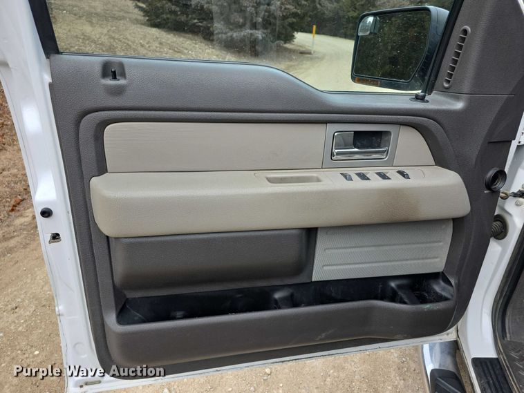 image for item FI0808 2010 Ford F150 Crew Cab pickup truck