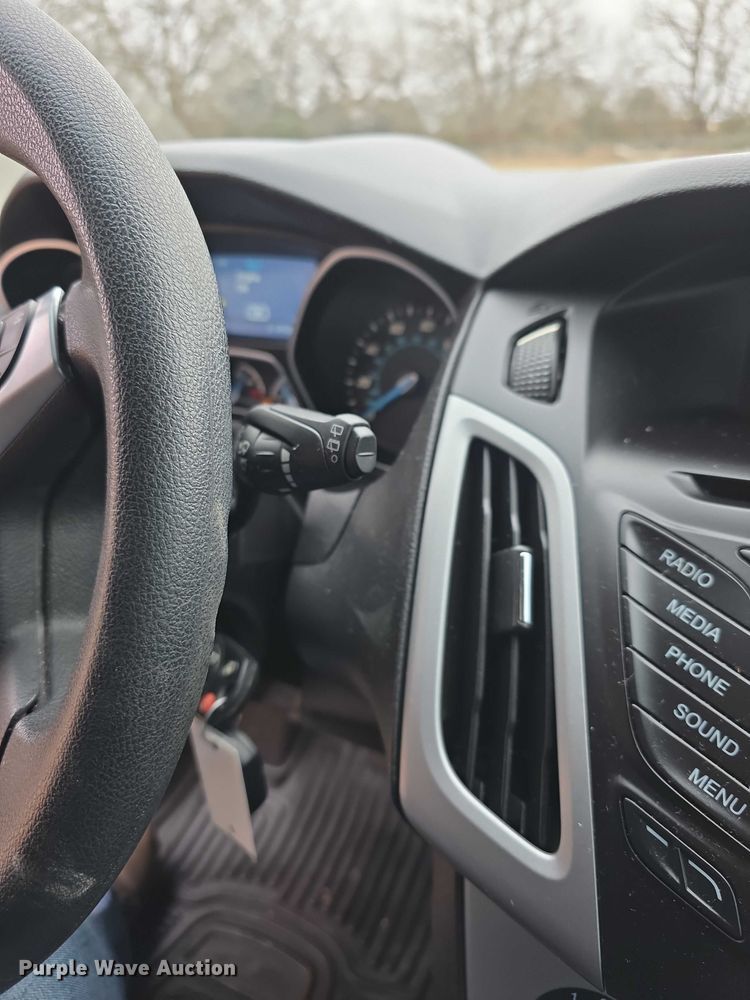 image for item FI0809 2014 Ford Focus SE 