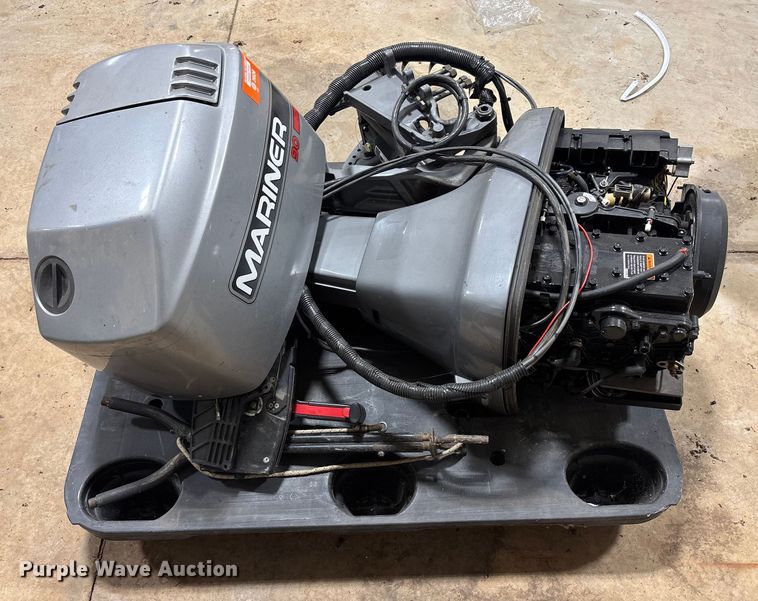 image for item FI1563 1996 Mariner outboard engine