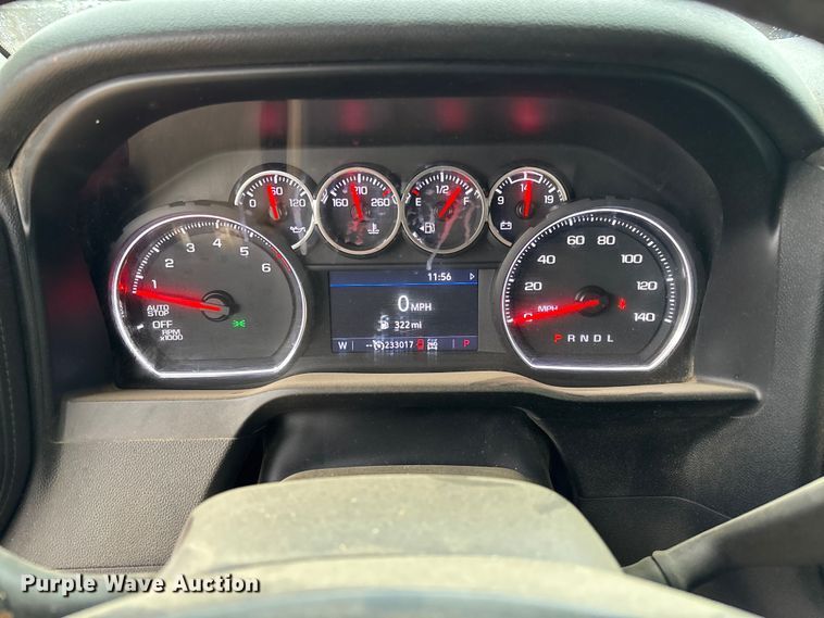 image for item FI1645 2020 Chevrolet Silverado 1500 Crew Cab pickup truck