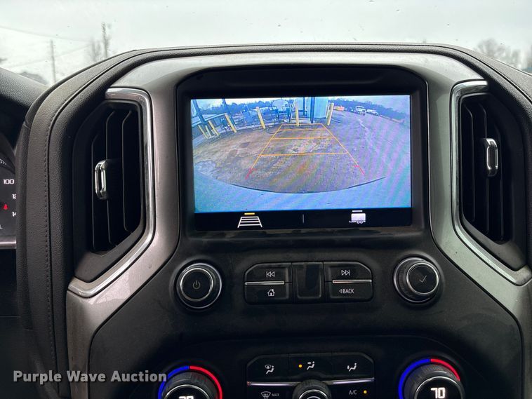 image for item FI1645 2020 Chevrolet Silverado 1500 Crew Cab pickup truck