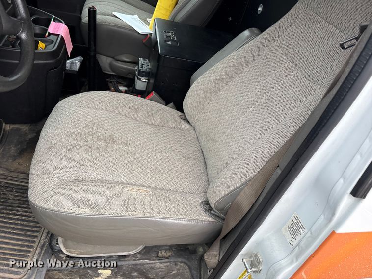 image for item FK1098 2017 Chevrolet Express 2500 van