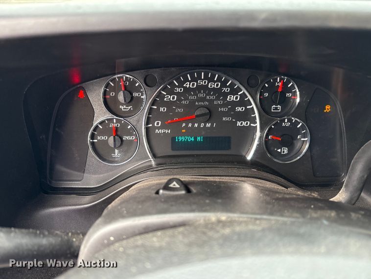 image for item FK1098 2017 Chevrolet Express 2500 van