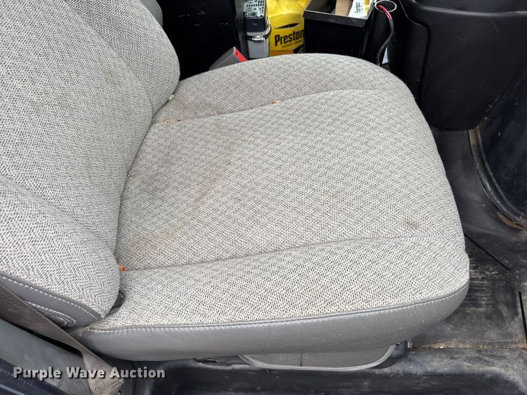 image for item FK1098 2017 Chevrolet Express 2500 van