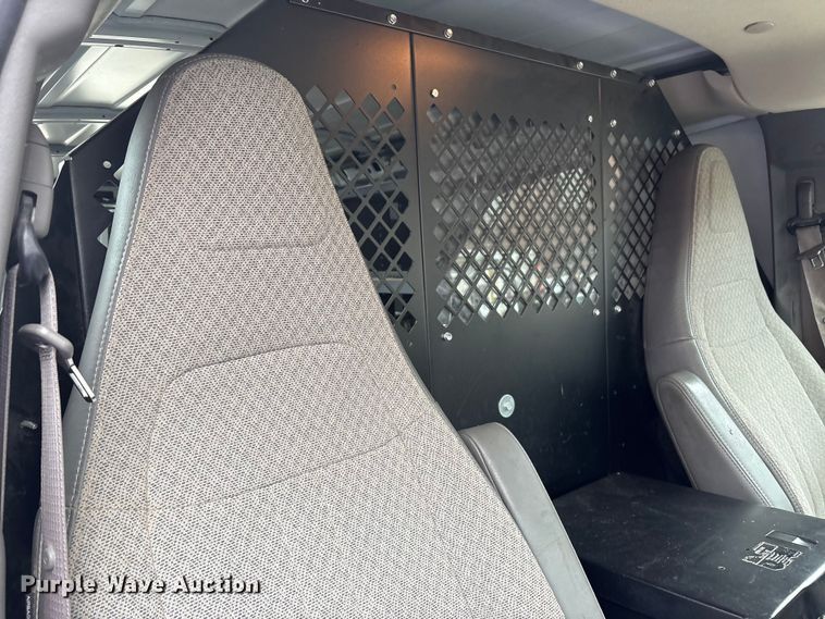 image for item FK1098 2017 Chevrolet Express 2500 van