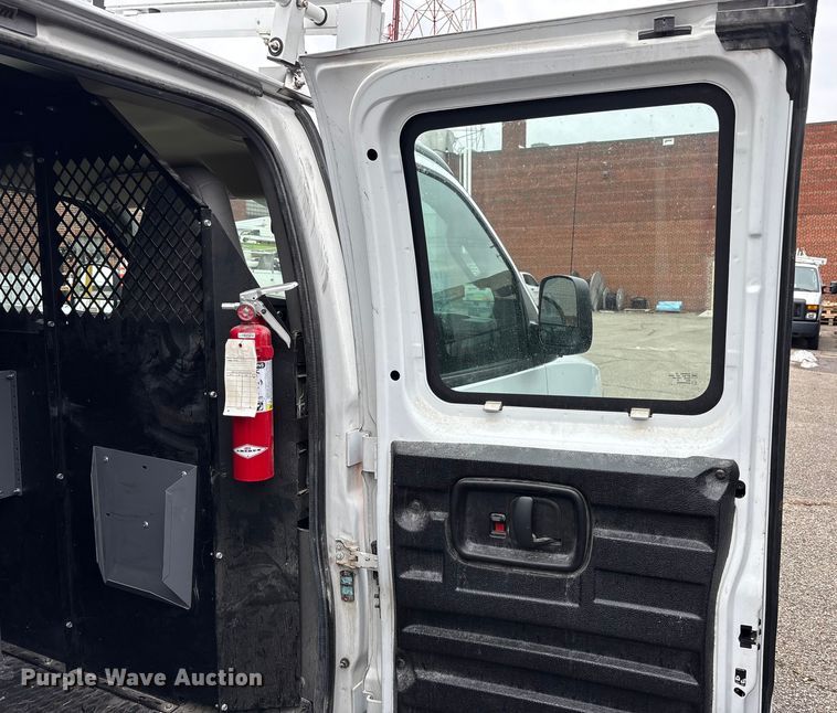 image for item FK1098 2017 Chevrolet Express 2500 van