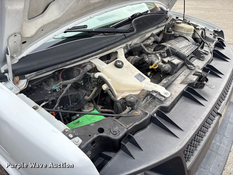 image for item FK1098 2017 Chevrolet Express 2500 van