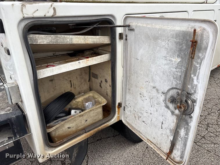 image for item FK1099 2015 Ford F450 bucket truck