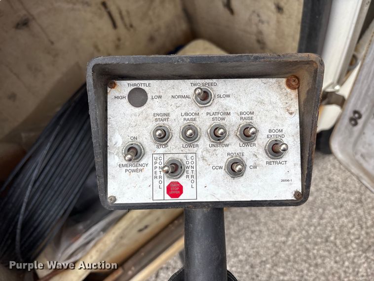 image for item FK1099 2015 Ford F450 bucket truck