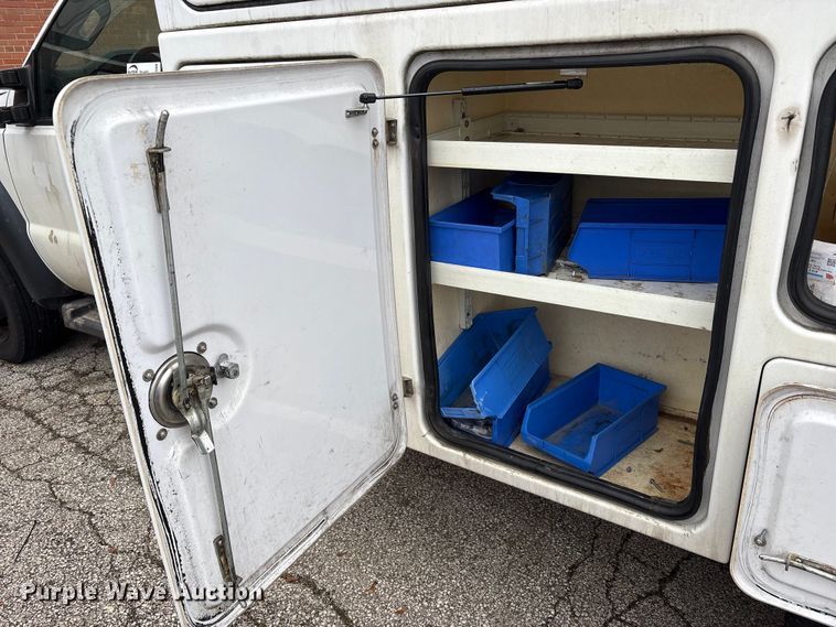 image for item FK1099 2015 Ford F450 bucket truck