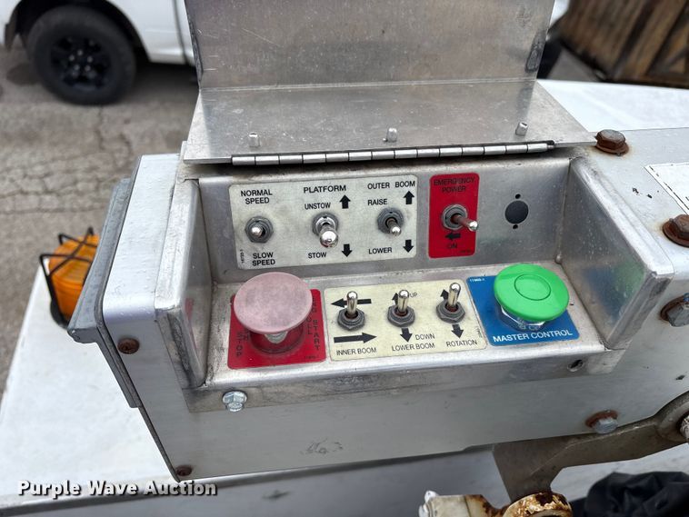 image for item FK1099 2015 Ford F450 bucket truck