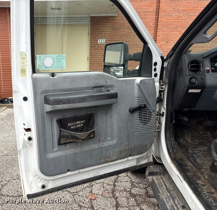 image for item FK1099 2015 Ford F450 bucket truck