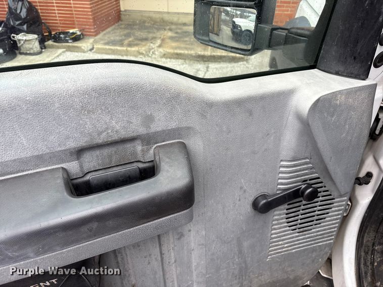 image for item FK1099 2015 Ford F450 bucket truck