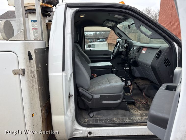 image for item FK1099 2015 Ford F450 bucket truck