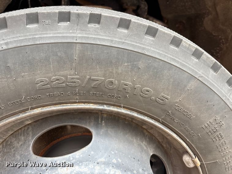 image for item FK1099 2015 Ford F450 bucket truck