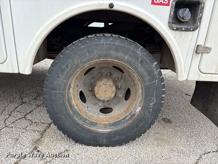 image for item FK1099 2015 Ford F450 bucket truck