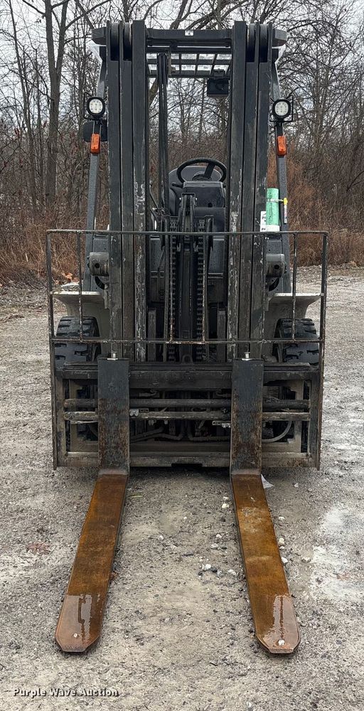 image for item FK1100 2016 UniCarriers PF80 forklift