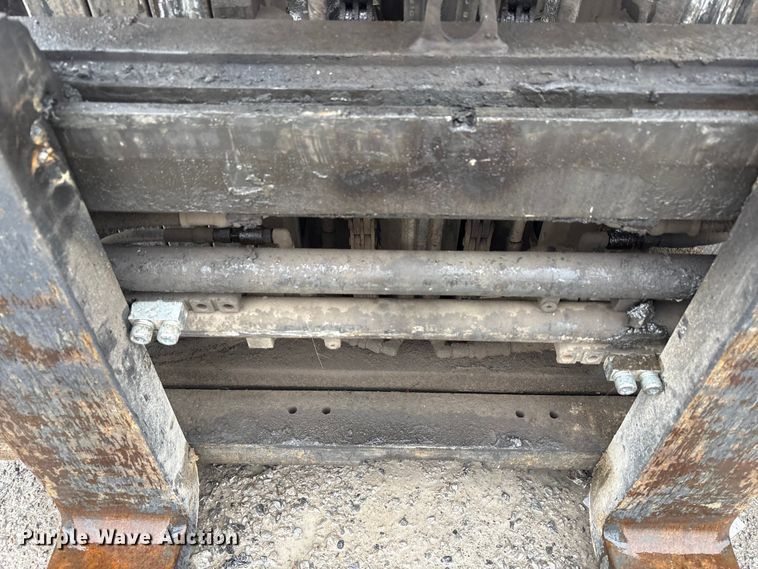 image for item FK1100 2016 UniCarriers PF80 forklift