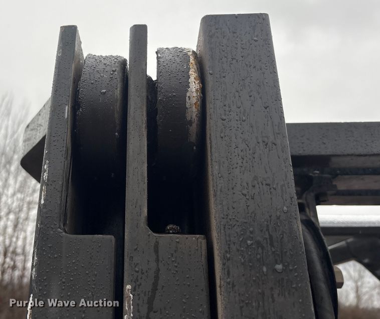 image for item FK1100 2016 UniCarriers PF80 forklift