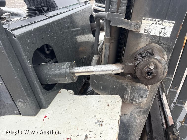 image for item FK1100 2016 UniCarriers PF80 forklift