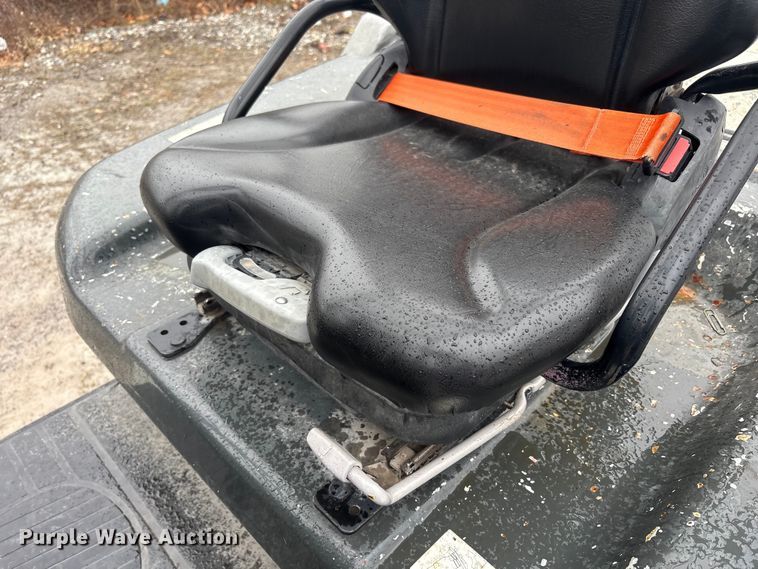 image for item FK1100 2016 UniCarriers PF80 forklift