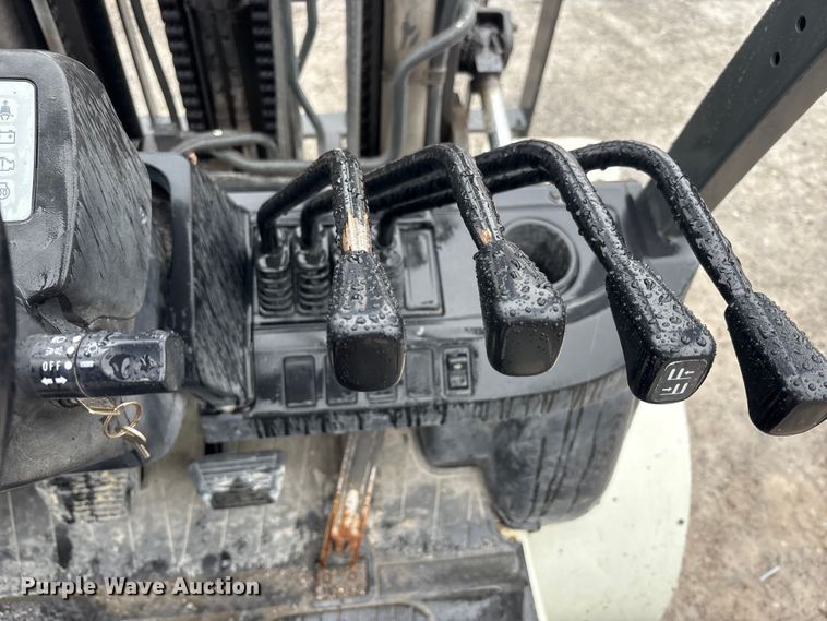 image for item FK1100 2016 UniCarriers PF80 forklift