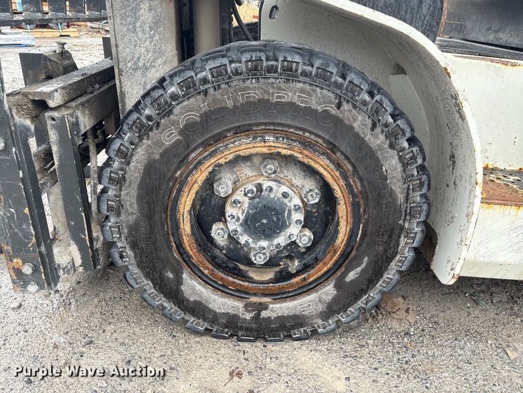 image for item FK1100 2016 UniCarriers PF80 forklift