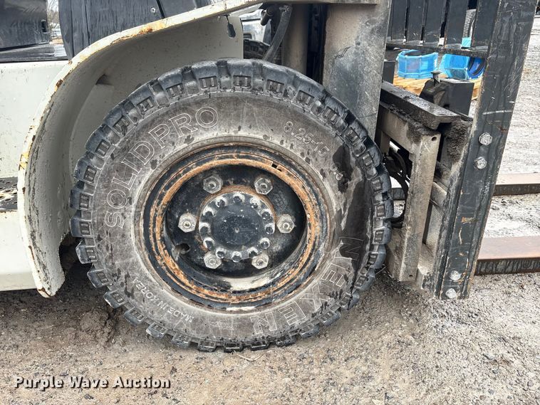 image for item FK1100 2016 UniCarriers PF80 forklift