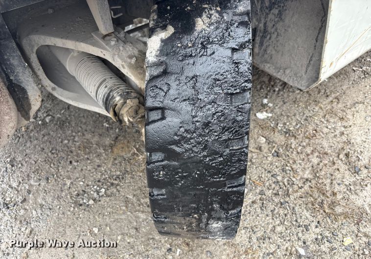 image for item FK1100 2016 UniCarriers PF80 forklift