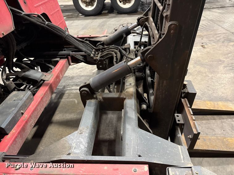 image for item FK1101 2016 Moffett M85501 forklift