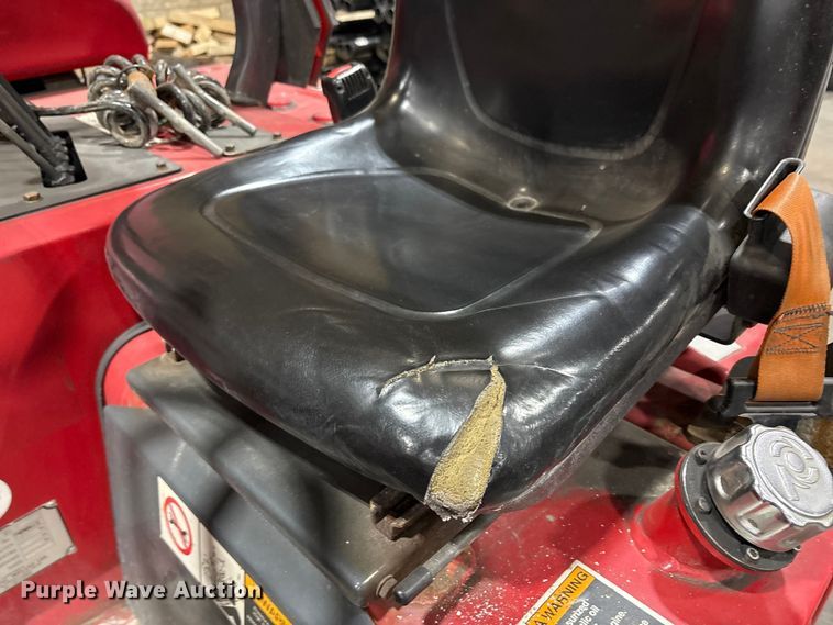 image for item FK1101 2016 Moffett M85501 forklift