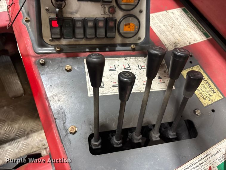 image for item FK1101 2016 Moffett M85501 forklift