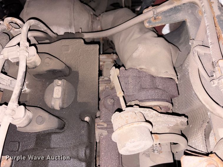 image for item FK1101 2016 Moffett M85501 forklift