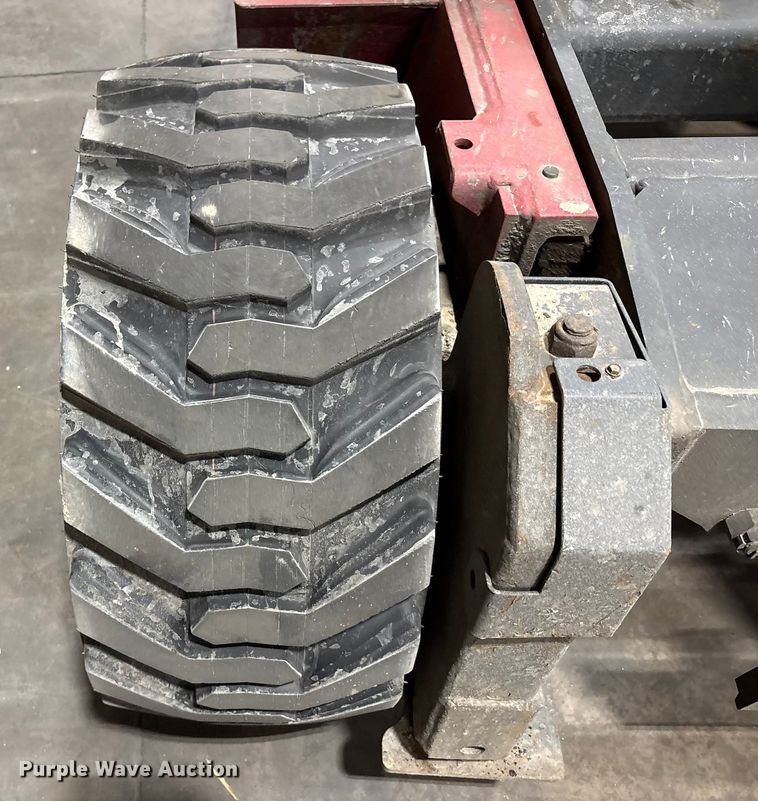 image for item FK1101 2016 Moffett M85501 forklift