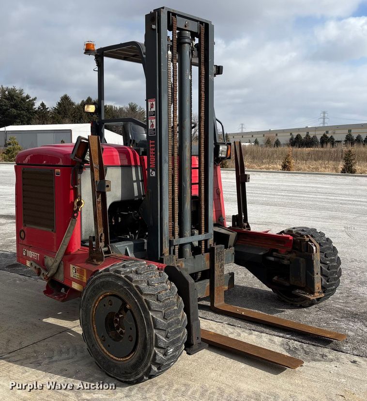 image for item FK1122 2015 Moffett M55 forklift