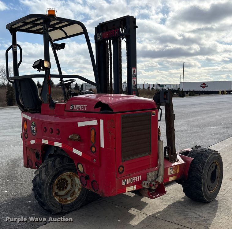 image for item FK1122 2015 Moffett M55 forklift