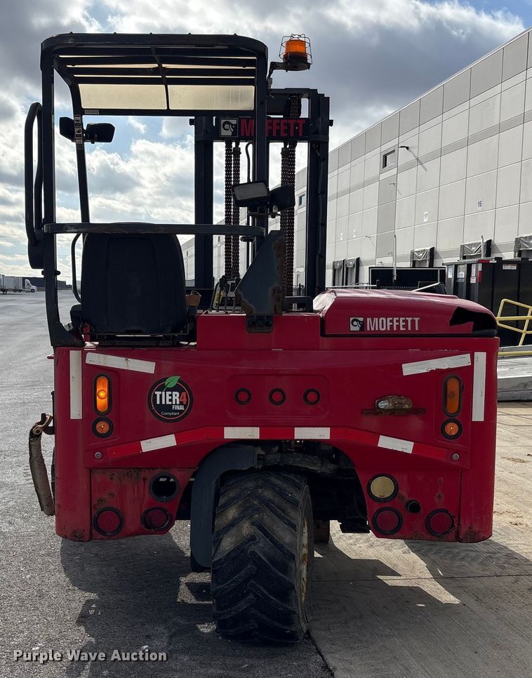 image for item FK1122 2015 Moffett M55 forklift