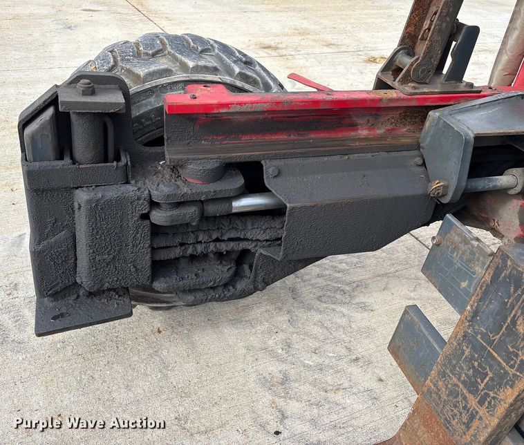 image for item FK1122 2015 Moffett M55 forklift