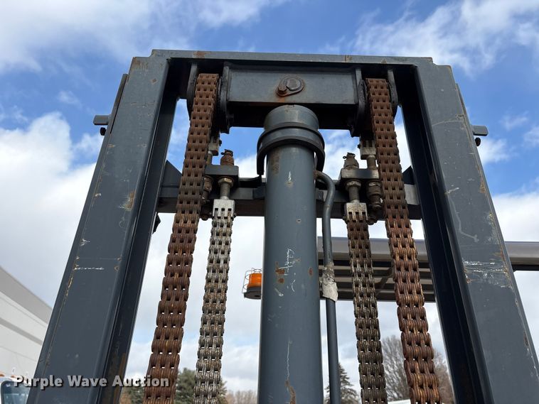 image for item FK1122 2015 Moffett M55 forklift