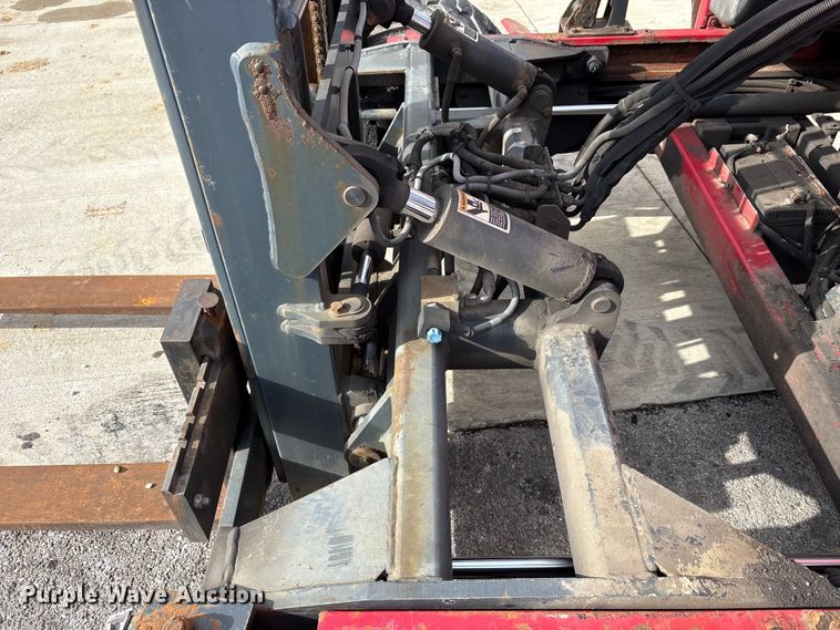 image for item FK1122 2015 Moffett M55 forklift