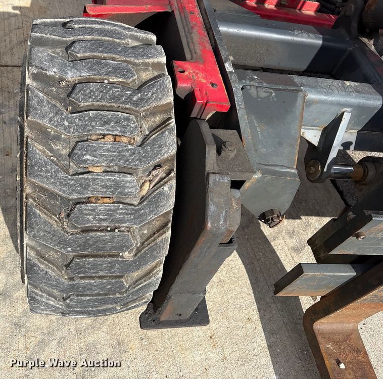 image for item FK1122 2015 Moffett M55 forklift