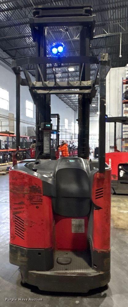 image for item FK1124 Raymond 750-R45TT reach truck