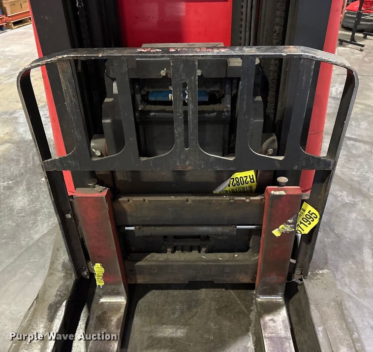 image for item FK1124 Raymond 750-R45TT reach truck