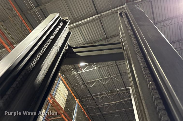 image for item FK1124 Raymond 750-R45TT reach truck