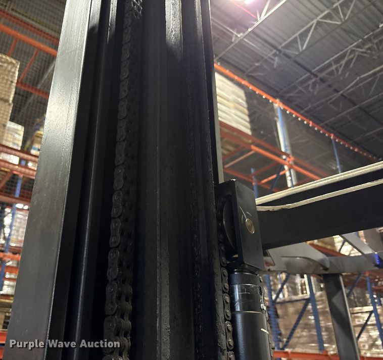 image for item FK1124 Raymond 750-R45TT reach truck